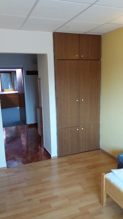 Retro Vrbovec Hotel Luaran gambar